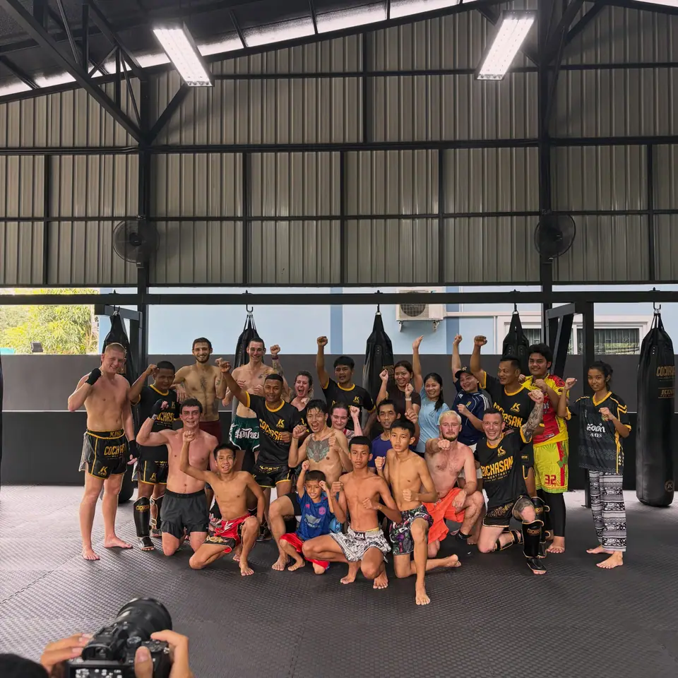 A big group photo after training